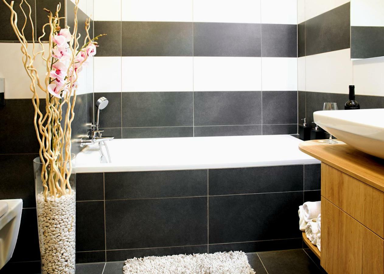Brunetti Design Apartment Прага Екстер'єр фото
