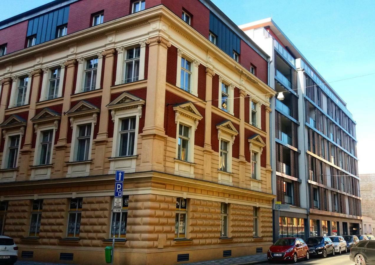 Brunetti Design Apartment Прага Екстер'єр фото